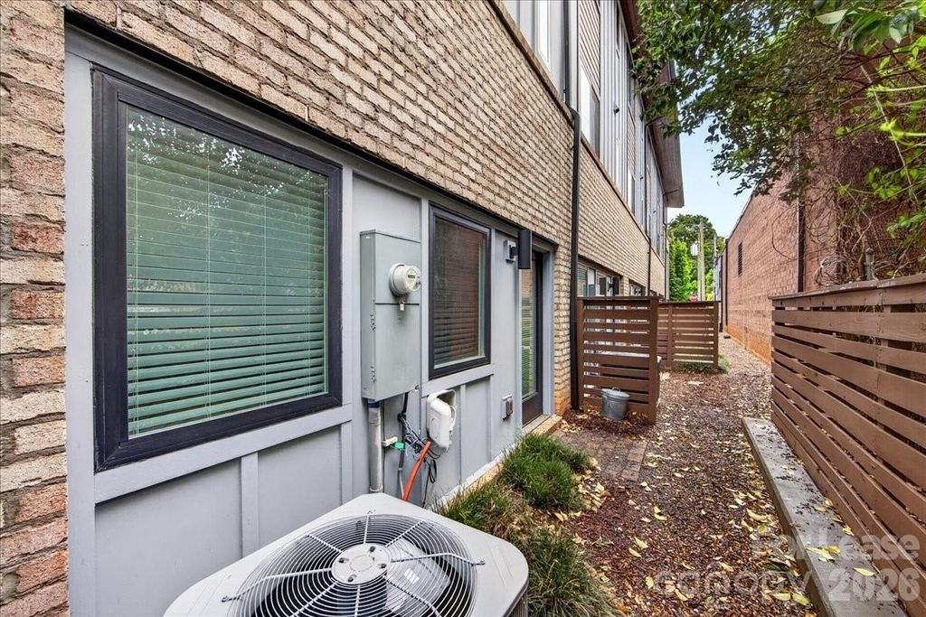 241 Domain Way - Photo 20
