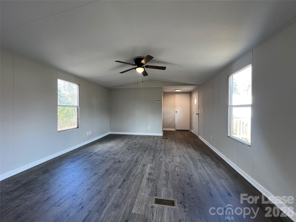 528 Oak Run Court - Photo 2