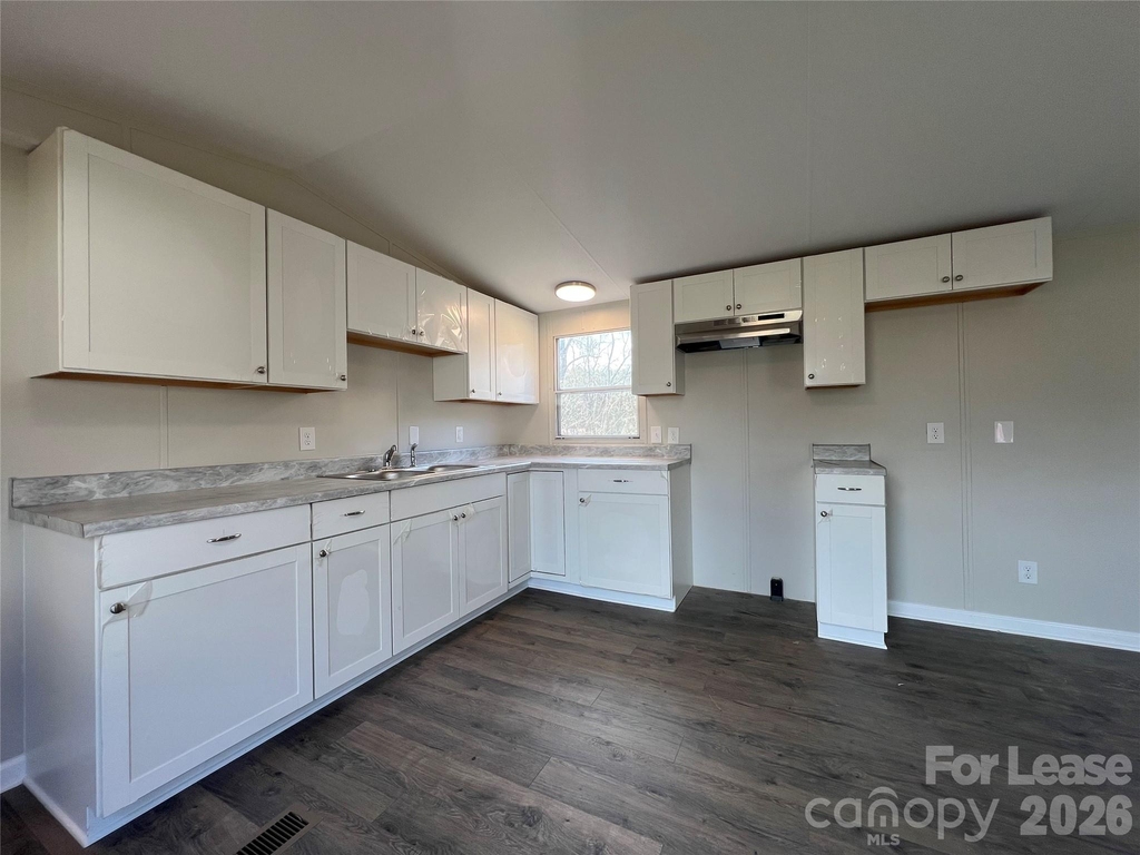 528 Oak Run Court - Photo 3
