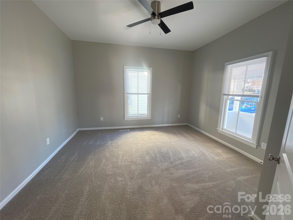 608 S Yadkin Avenue - Photo 13