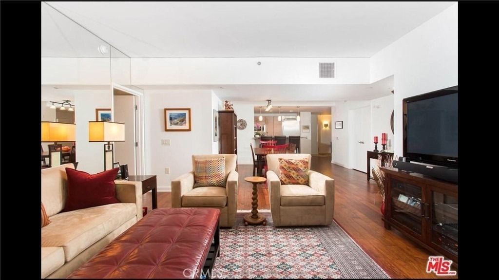 13650 Marina Pointe Drive - Photo 10
