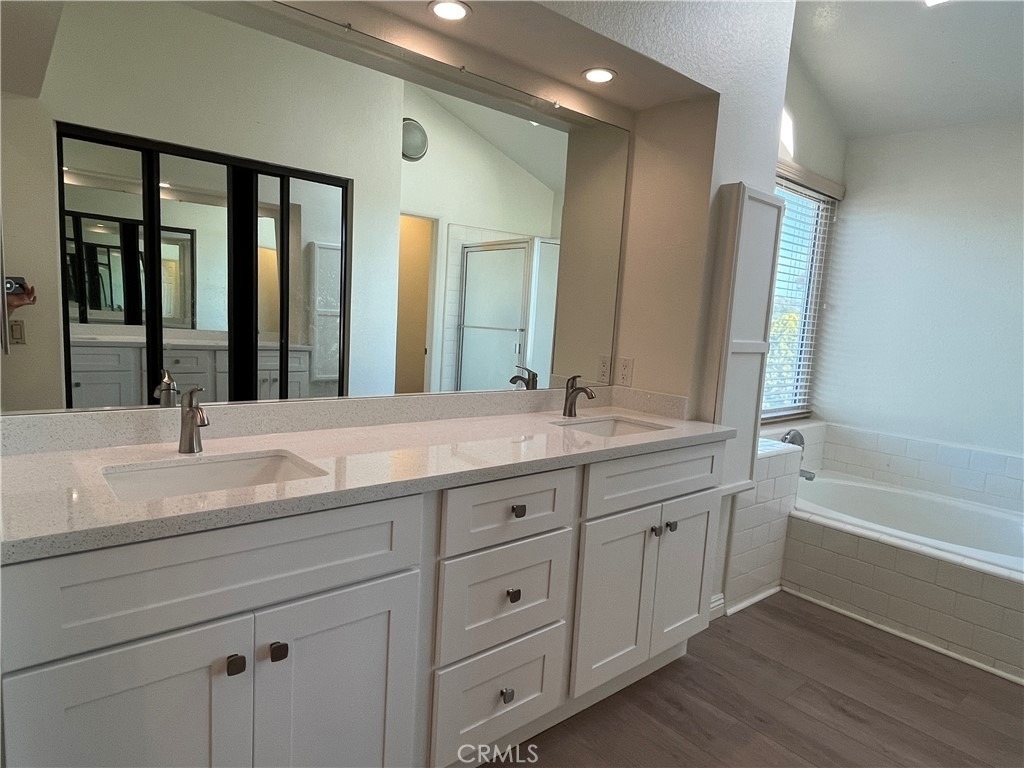 926 S Essex - Photo 19