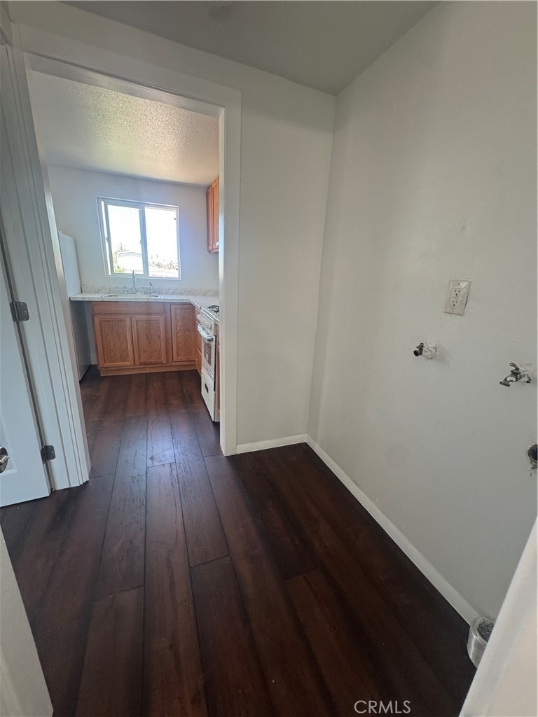 690 N Perris Boulevard - Photo 14