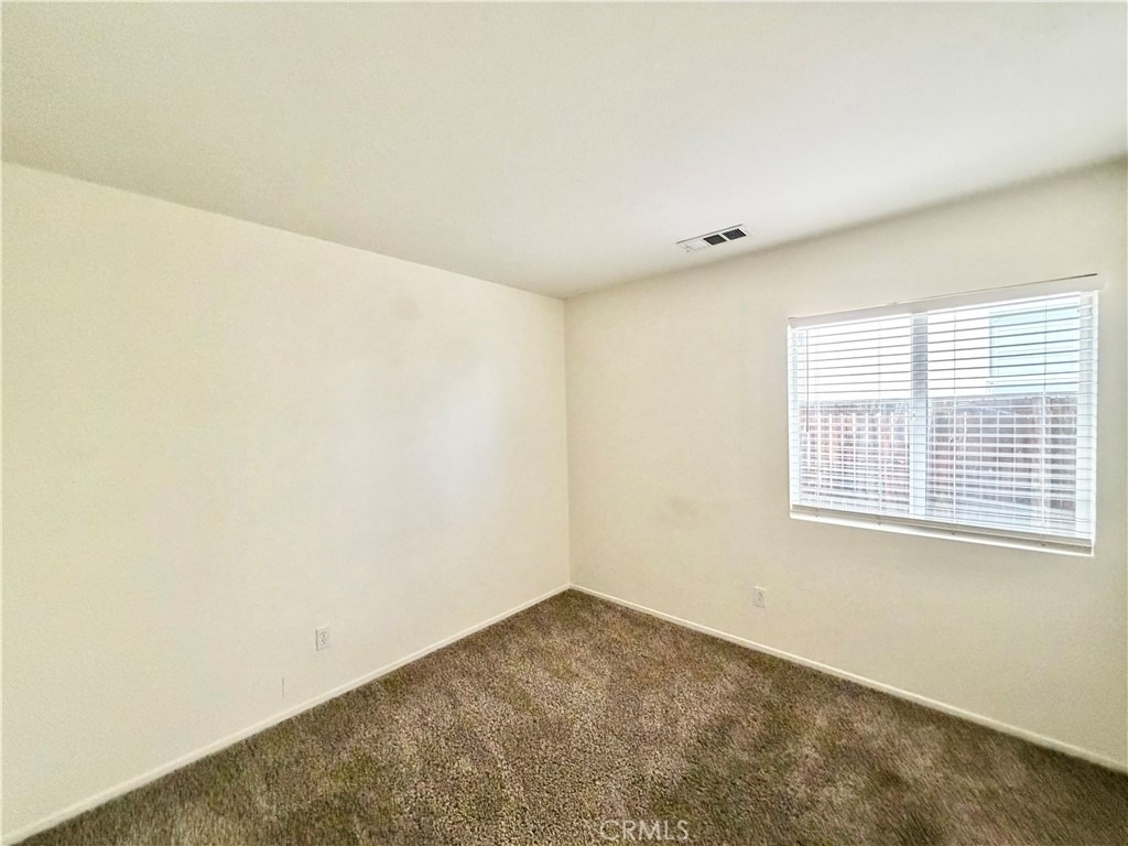 102 Goldenrod Avenue - Photo 21