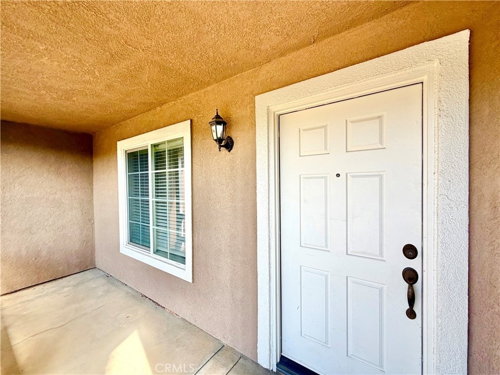 102 Goldenrod Avenue - Photo 3
