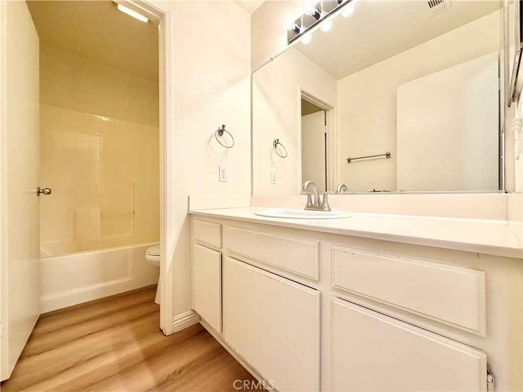 102 Goldenrod Avenue - Photo 18