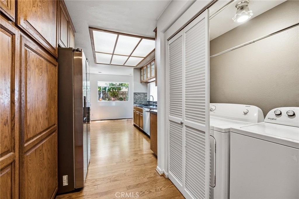 19251 Oxnard Street - Photo 13