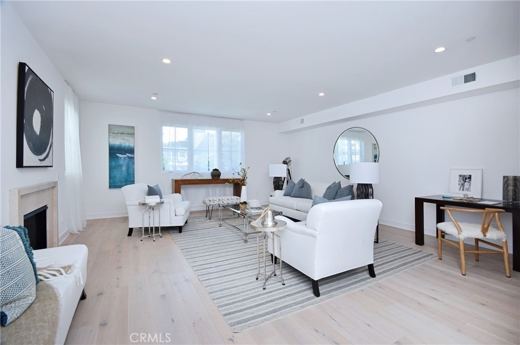 4641 Cahuenga Boulevard - Photo 10