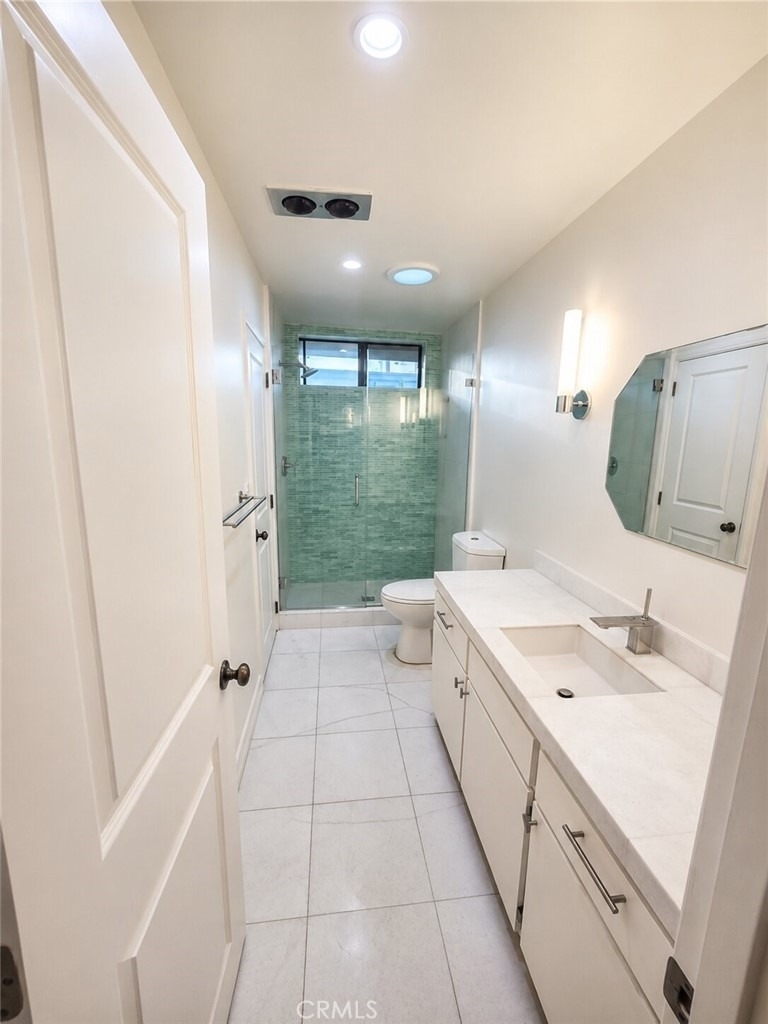 1310 Roxbury Drive - Photo 18