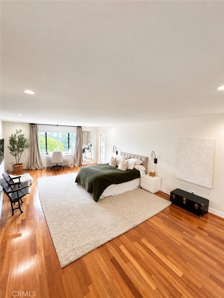 1310 Roxbury Drive - Photo 1