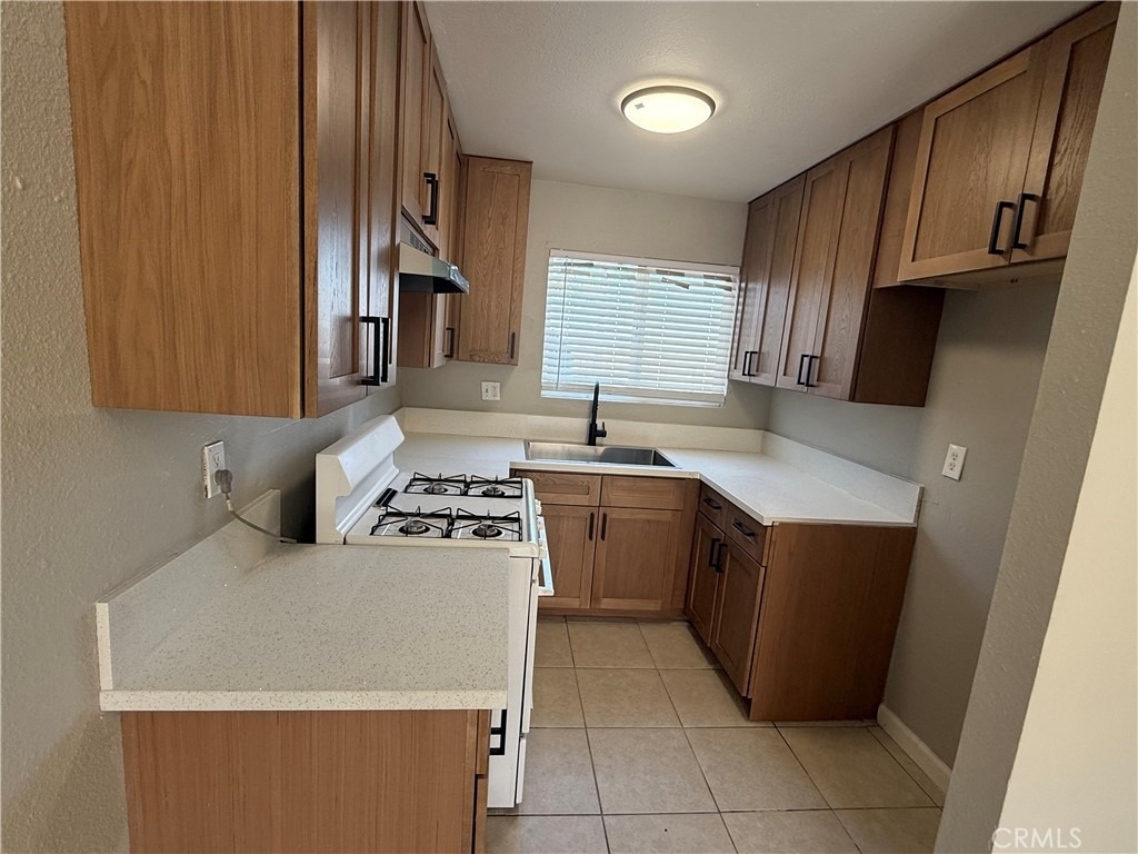 4242 W Avenue L - Photo 3