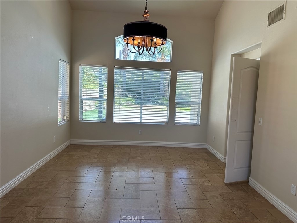 1700 Bronzewood Court - Photo 5