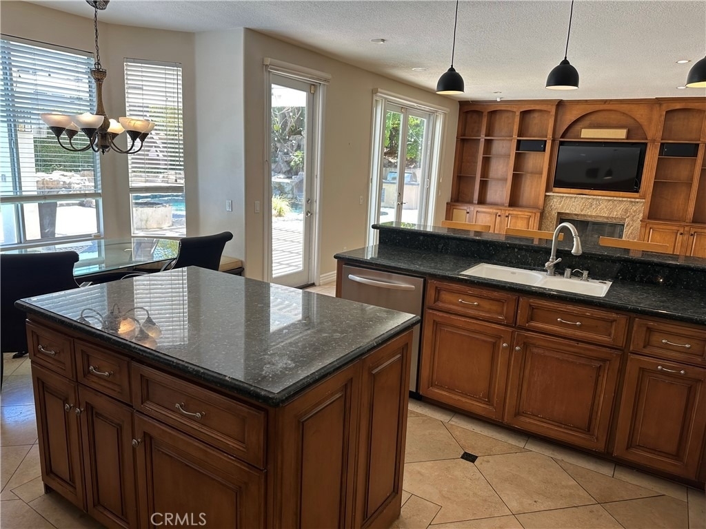 1700 Bronzewood Court - Photo 9