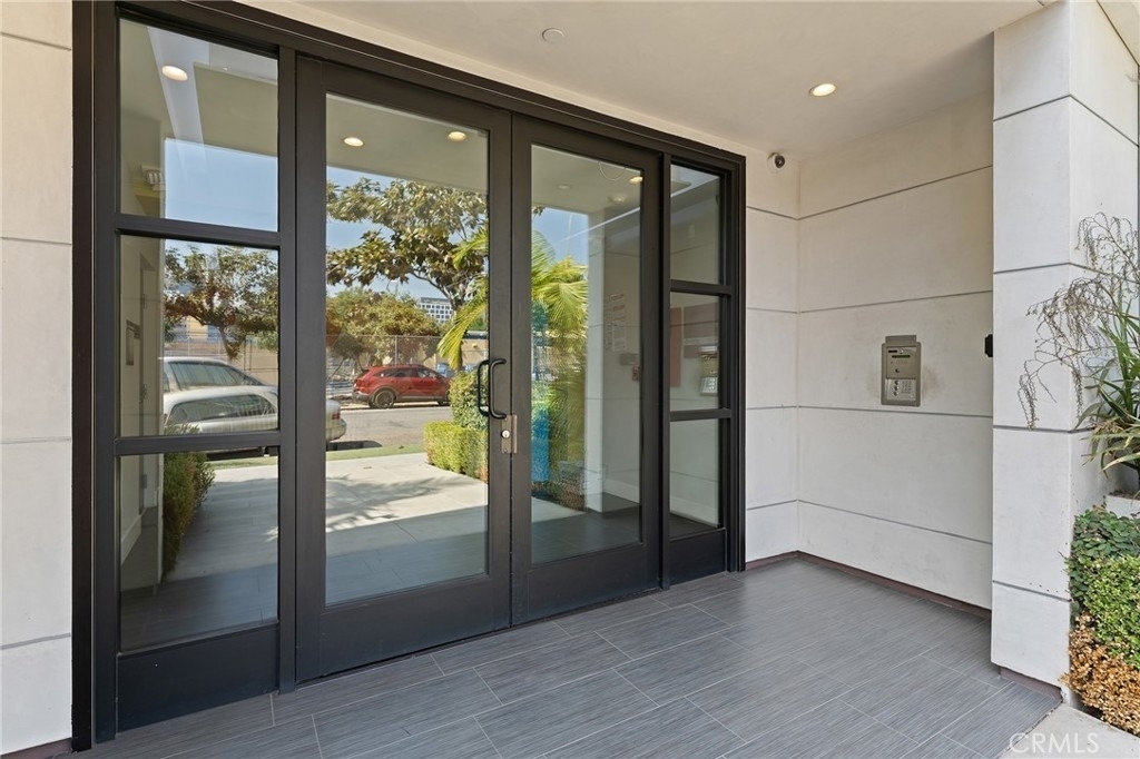 5820 La Mirada Avenue - Photo 32