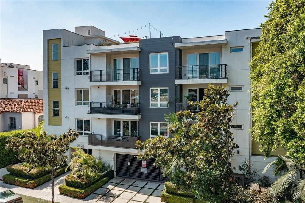 5820 La Mirada Avenue - Photo 37