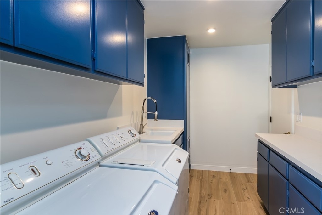 32046 Kingspark Court - Photo 24