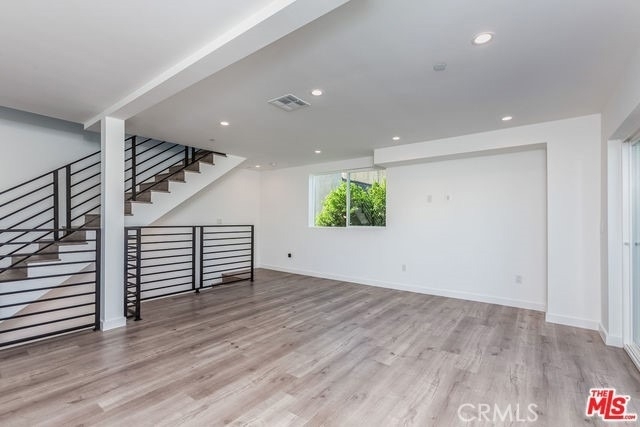 10916 Hesby Street - Photo 6