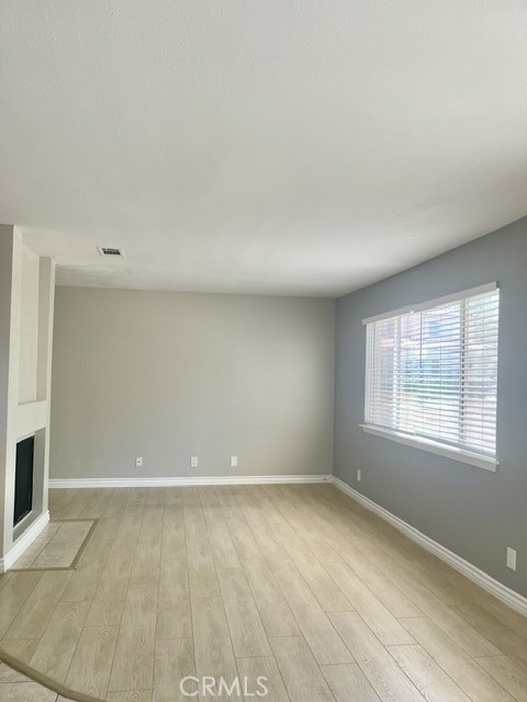 43469 W 30th Street W - Photo 5
