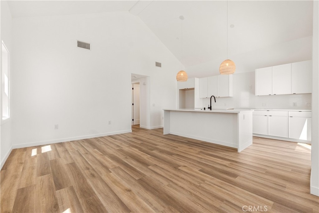 226 B Arena Street - Photo 2