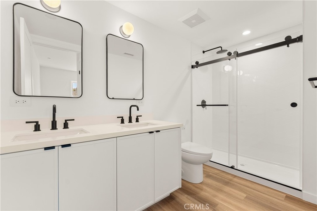 226 B Arena Street - Photo 8