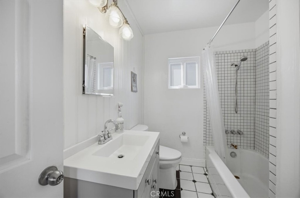 422 S Juanita Avenue - Photo 12