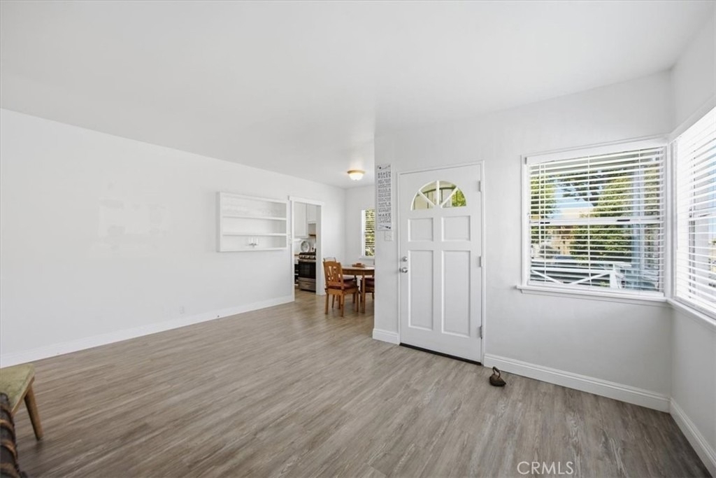 422 S Juanita Avenue - Photo 3