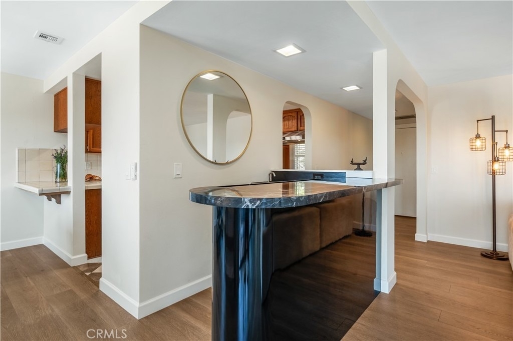 1150 W 13th Street - Photo 7