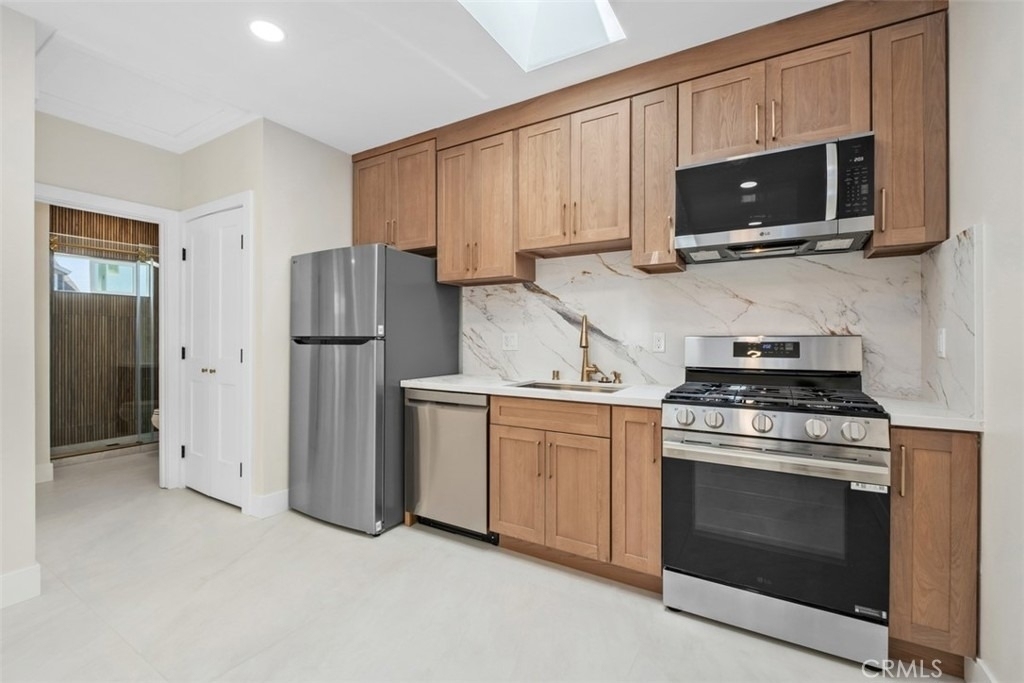 21316 Bulkhead Circle - Photo 8