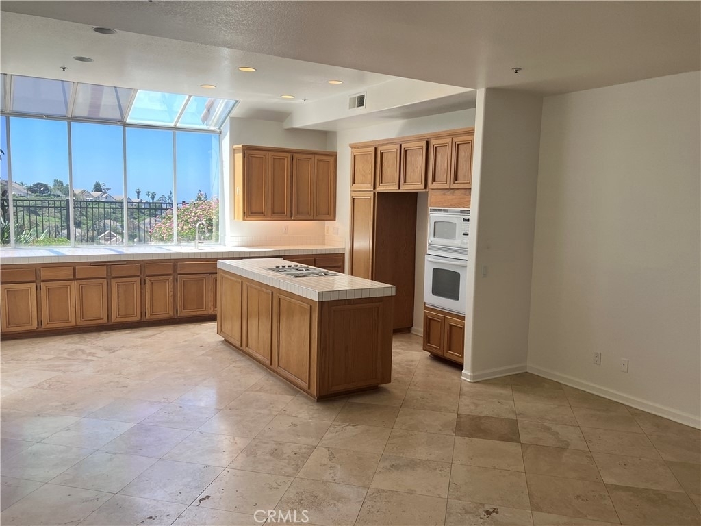 6609 E Pinnacle Pointe - Photo 1