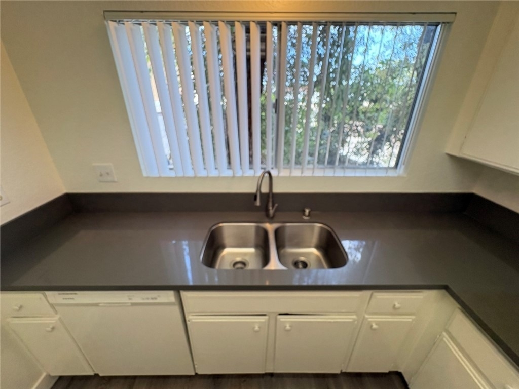 3210 W W. Orange Avenue - Photo 4