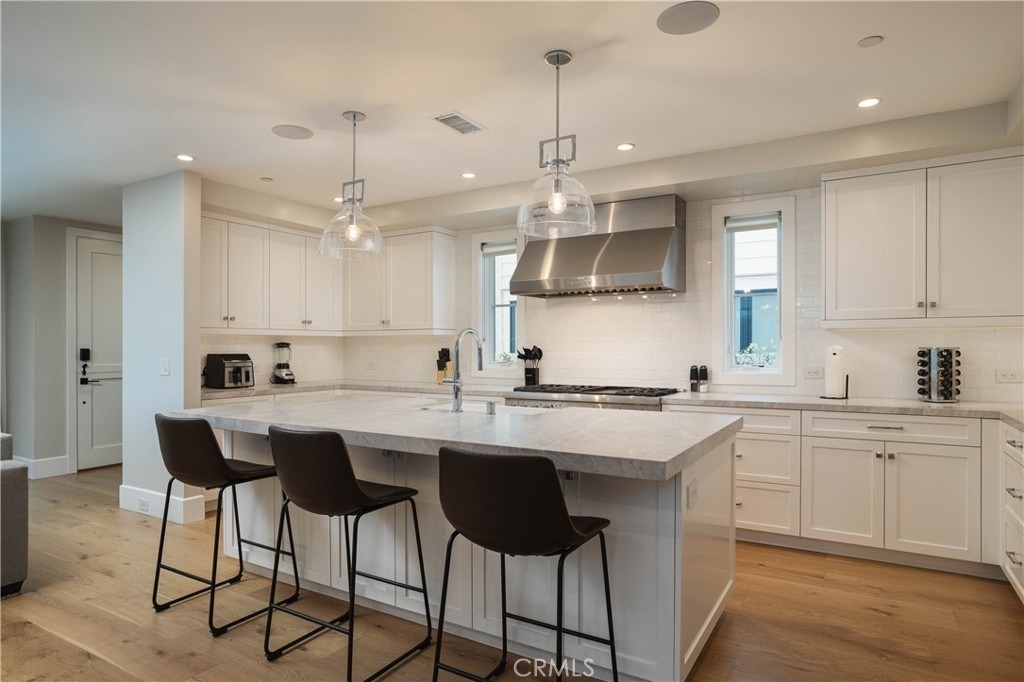 711 Marigold Avenue - Photo 4