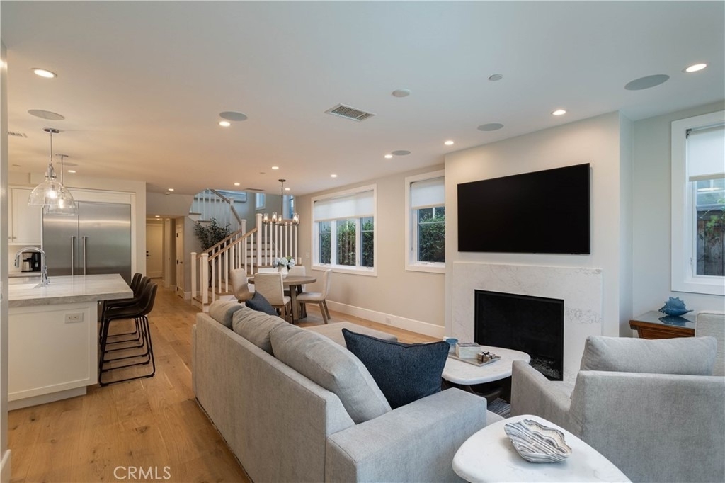 711 Marigold Avenue - Photo 15