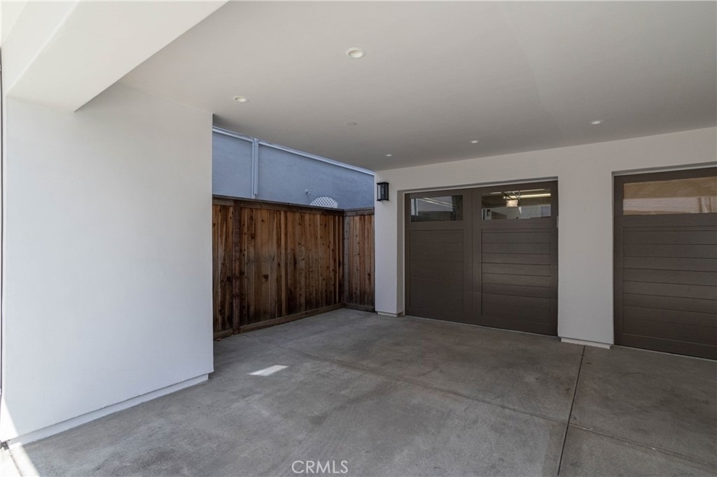 711 Marigold Avenue - Photo 37