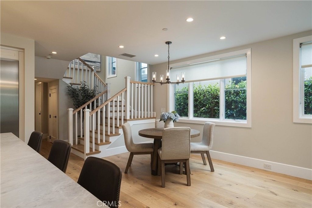 711 Marigold Avenue - Photo 9