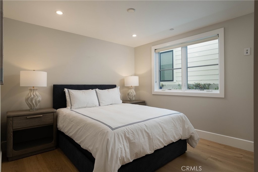 711 Marigold Avenue - Photo 28