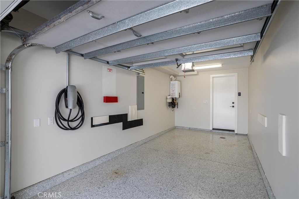 711 Marigold Avenue - Photo 36