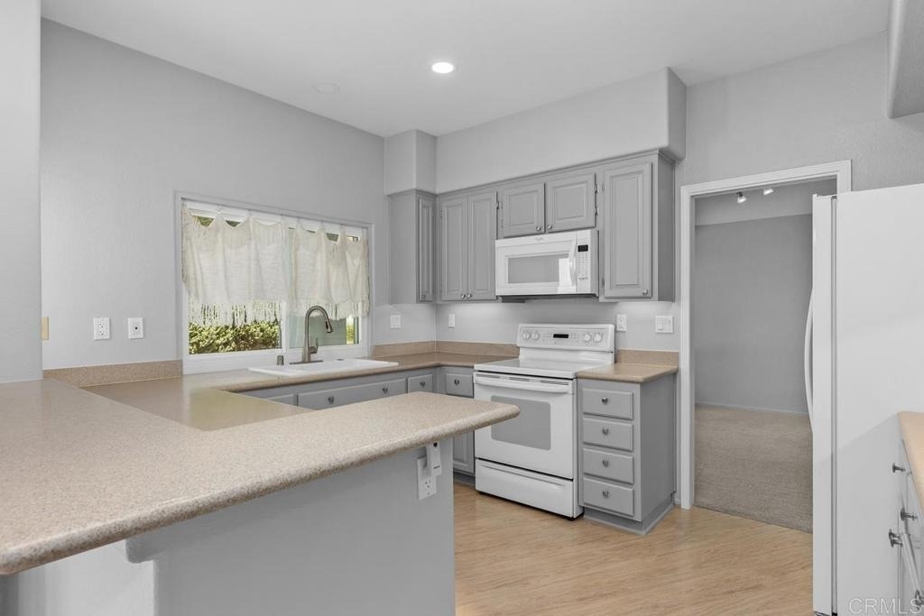 4878 Marathon Way - Photo 24