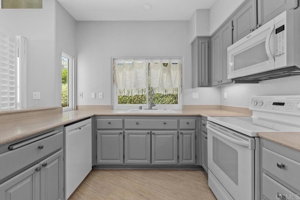 4878 Marathon Way - Photo 25
