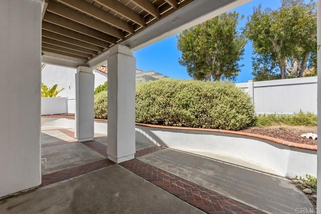 4878 Marathon Way - Photo 4