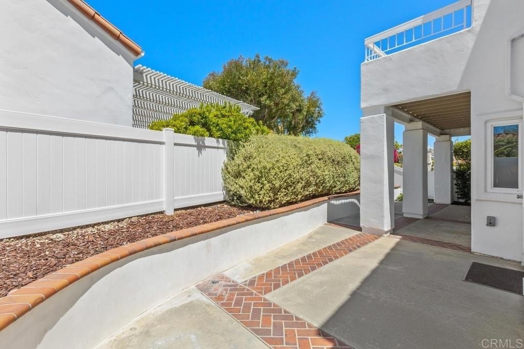 4878 Marathon Way - Photo 3