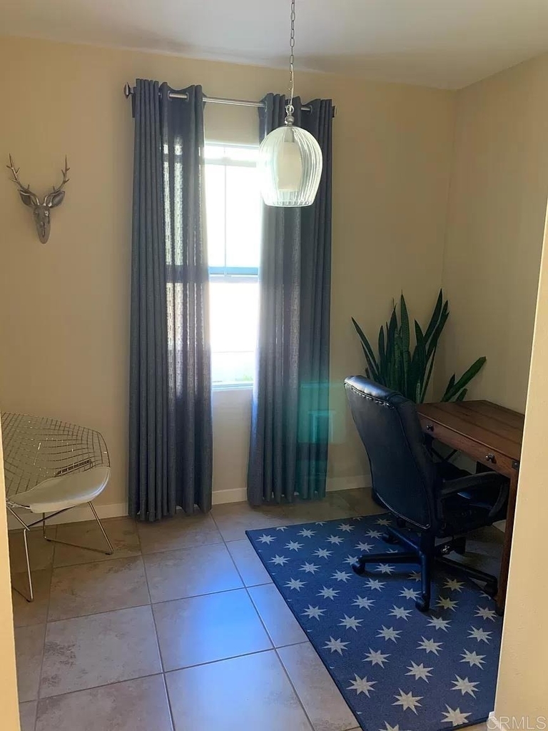 2223 Indus Way - Photo 8