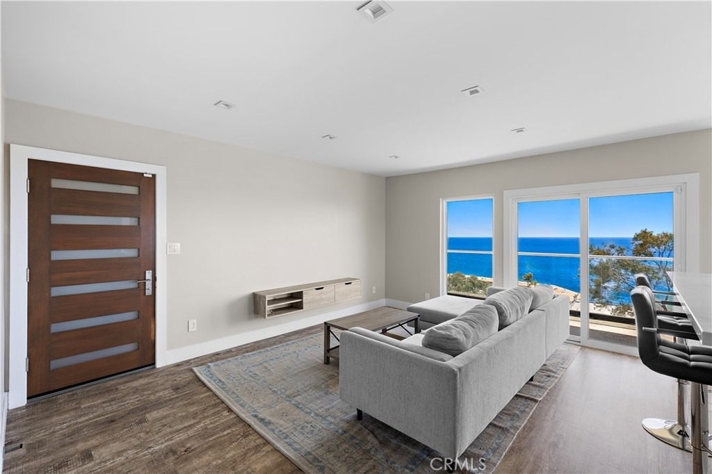 694 N Coast - Photo 7