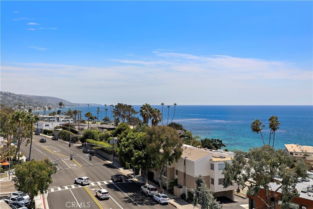 694 N Coast - Photo 18