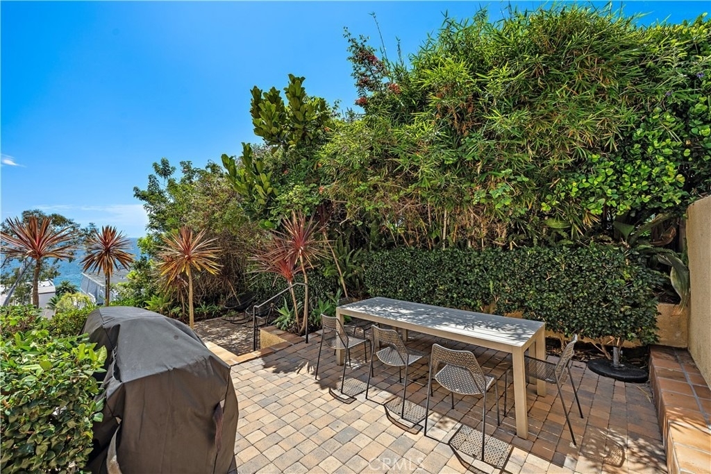 694 N Coast - Photo 16