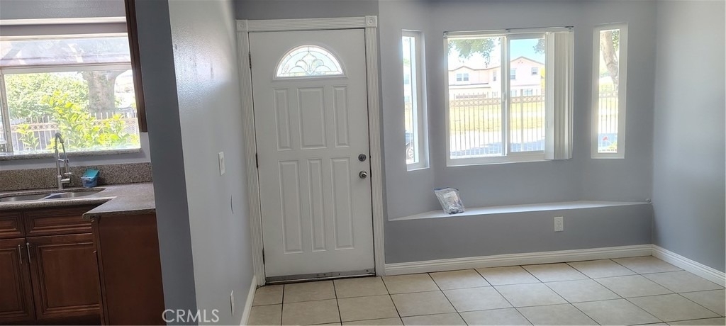 1425 S White - Photo 10