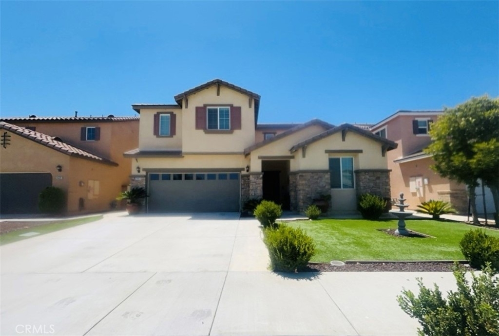 24413 Comanche Creek - Photo 0