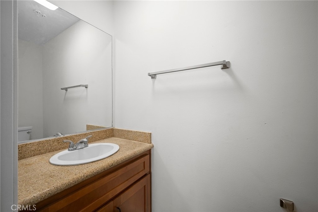 5521 Kester Avenue - Photo 11