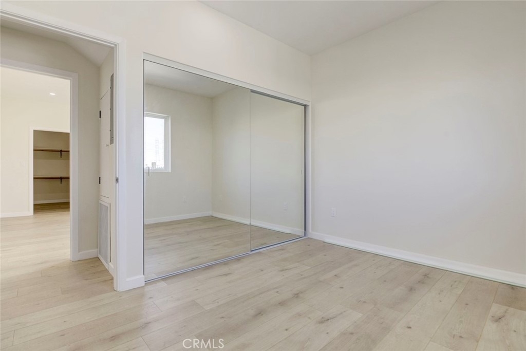 7408 Radford Ave - Photo 15