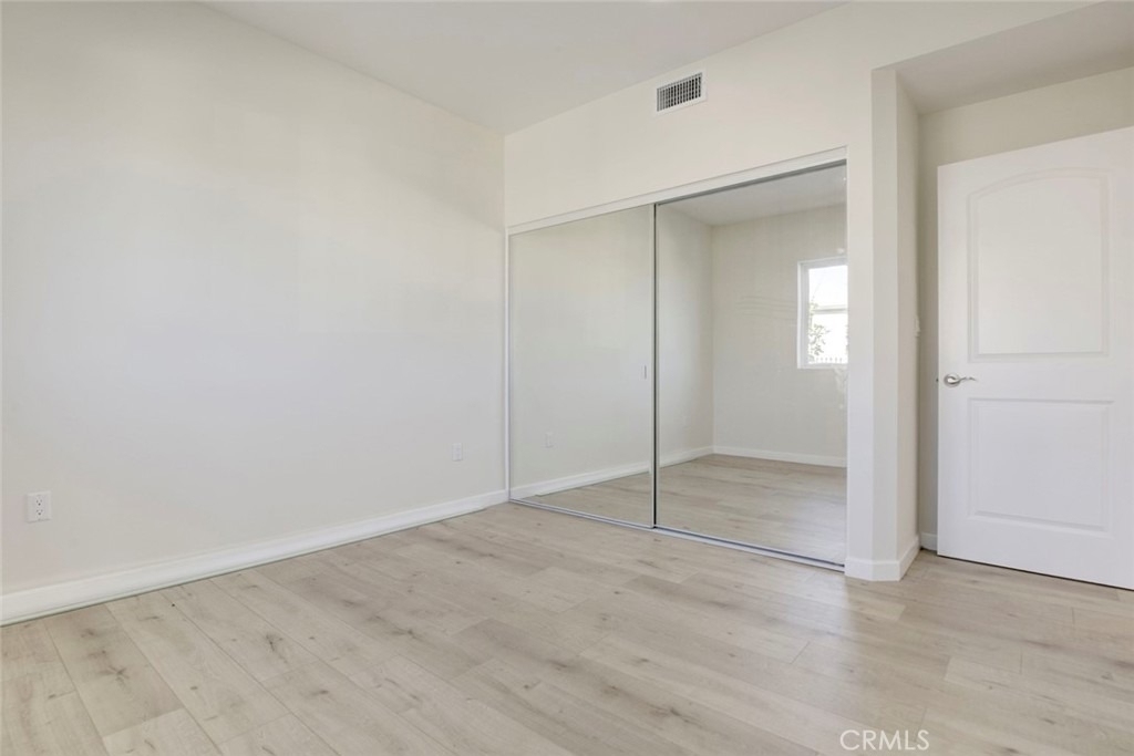 7408 Radford Ave - Photo 13