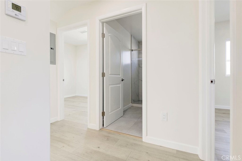 7408 Radford Ave - Photo 10